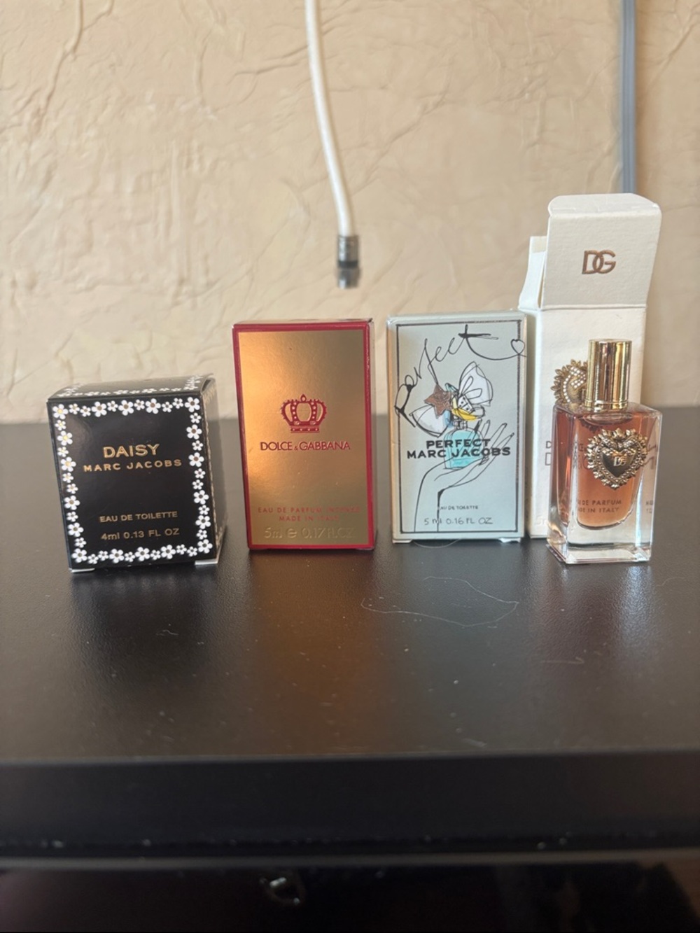 Mini Fragrance Set - Marc Jacobs, Dolce & Gabbana